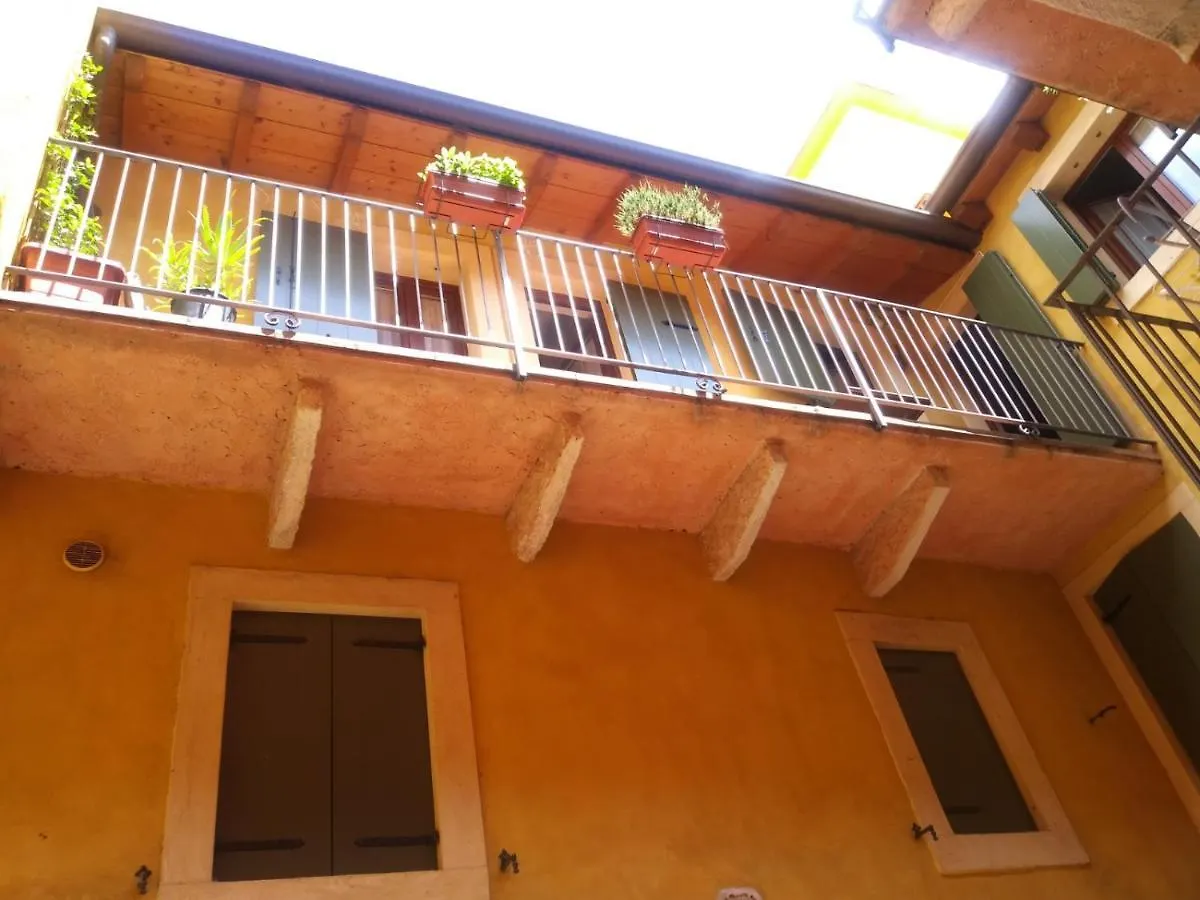 Ferienwohnung Gecko'S Balcony Verona Italien